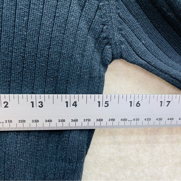 Women's Stretch Knit Mock Neck Turtleneck, Small - Picture 5 of 6